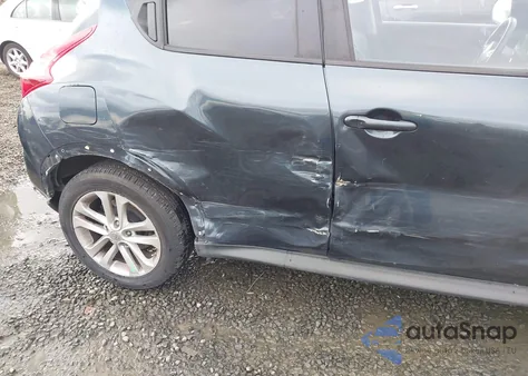 2013 Nissan Juke Sl z USA, uszkodzony, nr VIN JN8AF5MV4DT212060